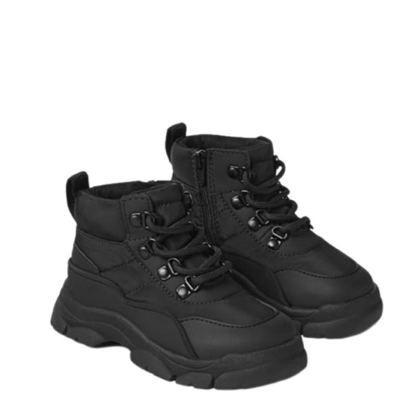 Zara Boots size 24 - Picture 1 of 7